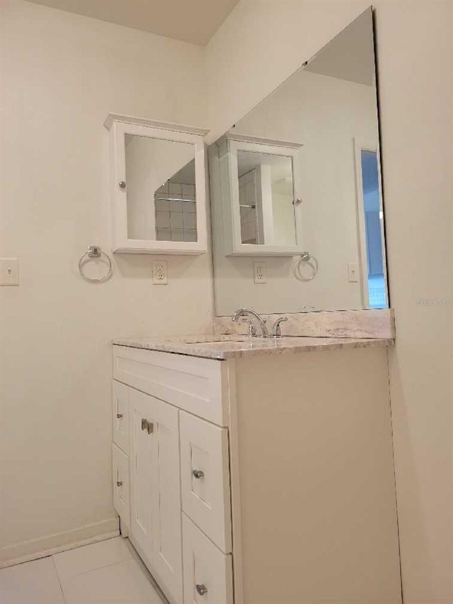 PINE CREST VILLA ADD 6 - Residential