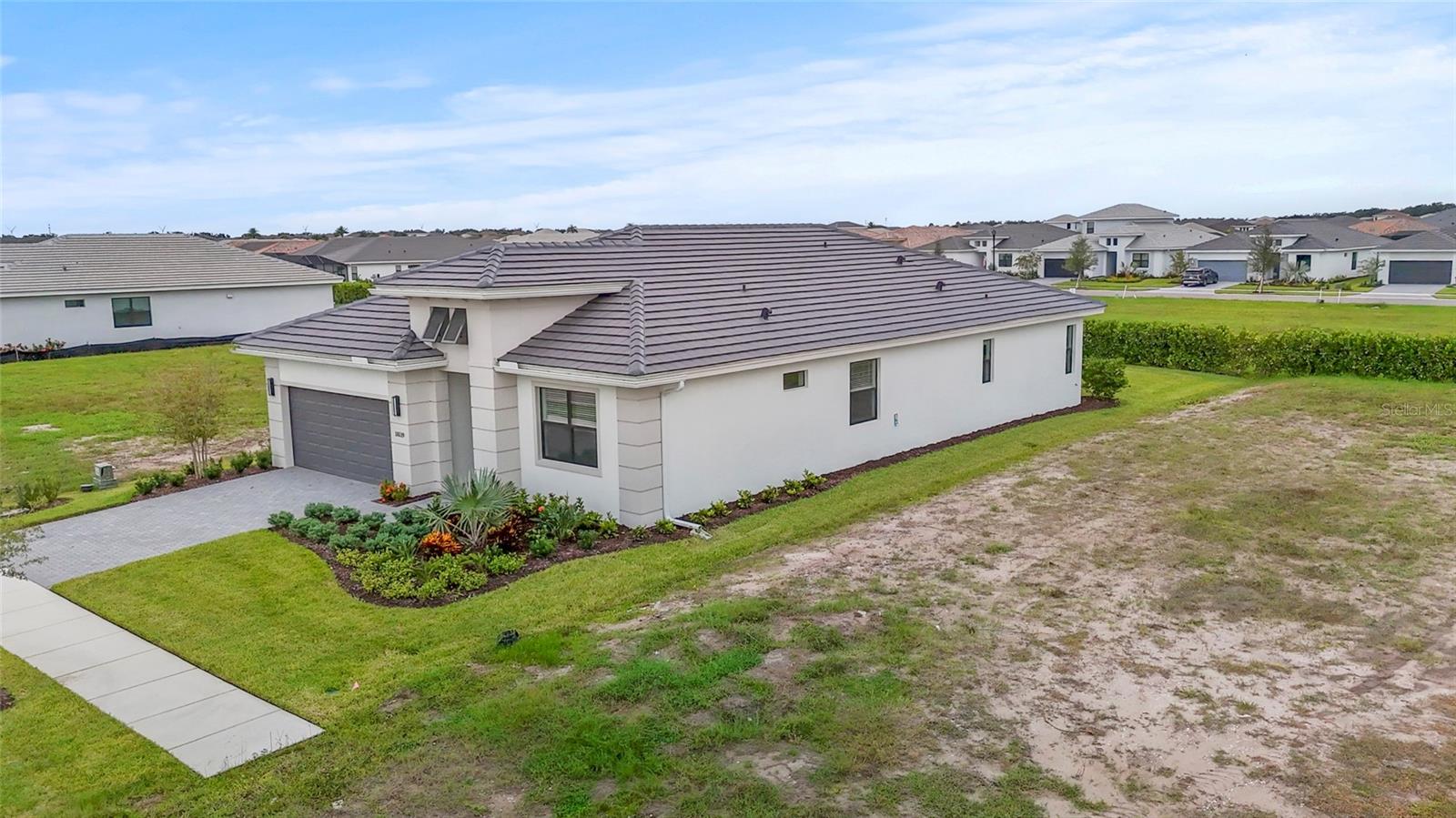 CRESSWIND LAKEWOOD RANCH - Residential