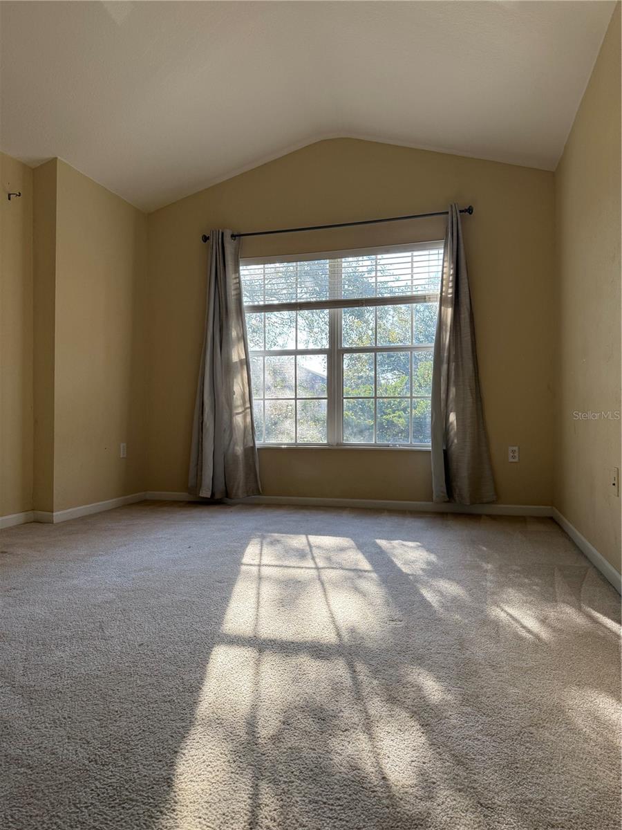 CARRIAGE HOMES/STONEBRIDGE COM - Residential Lease