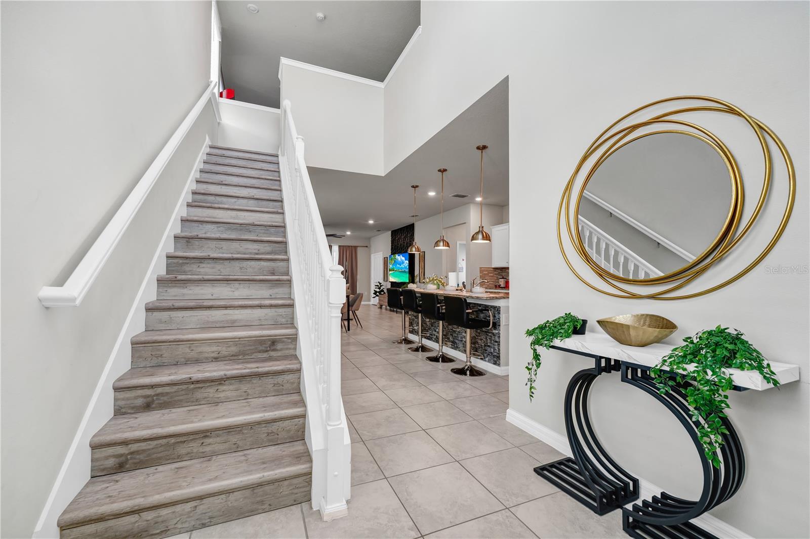 WINDSOR ISLAND RESIDENCE PH 2B - Residential