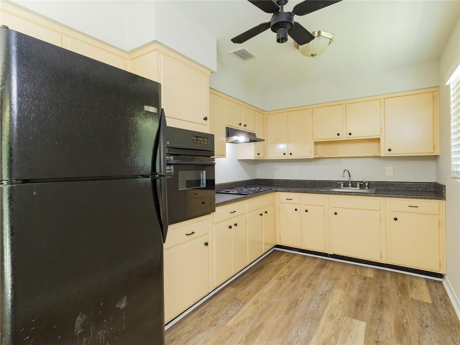 3911 NW 19TH TERRACE