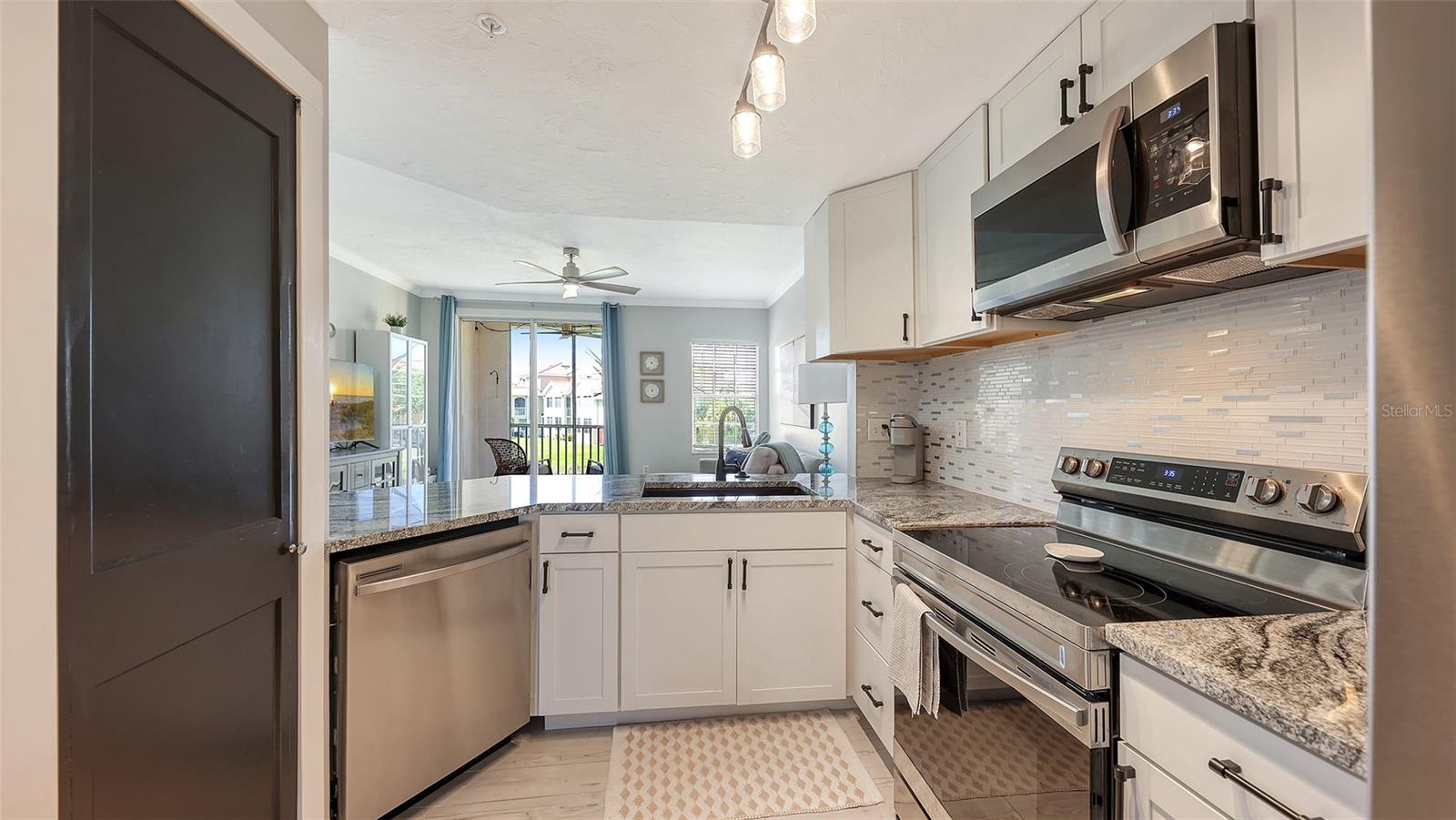 LAS PALMAS OF SARASOTA - Residential