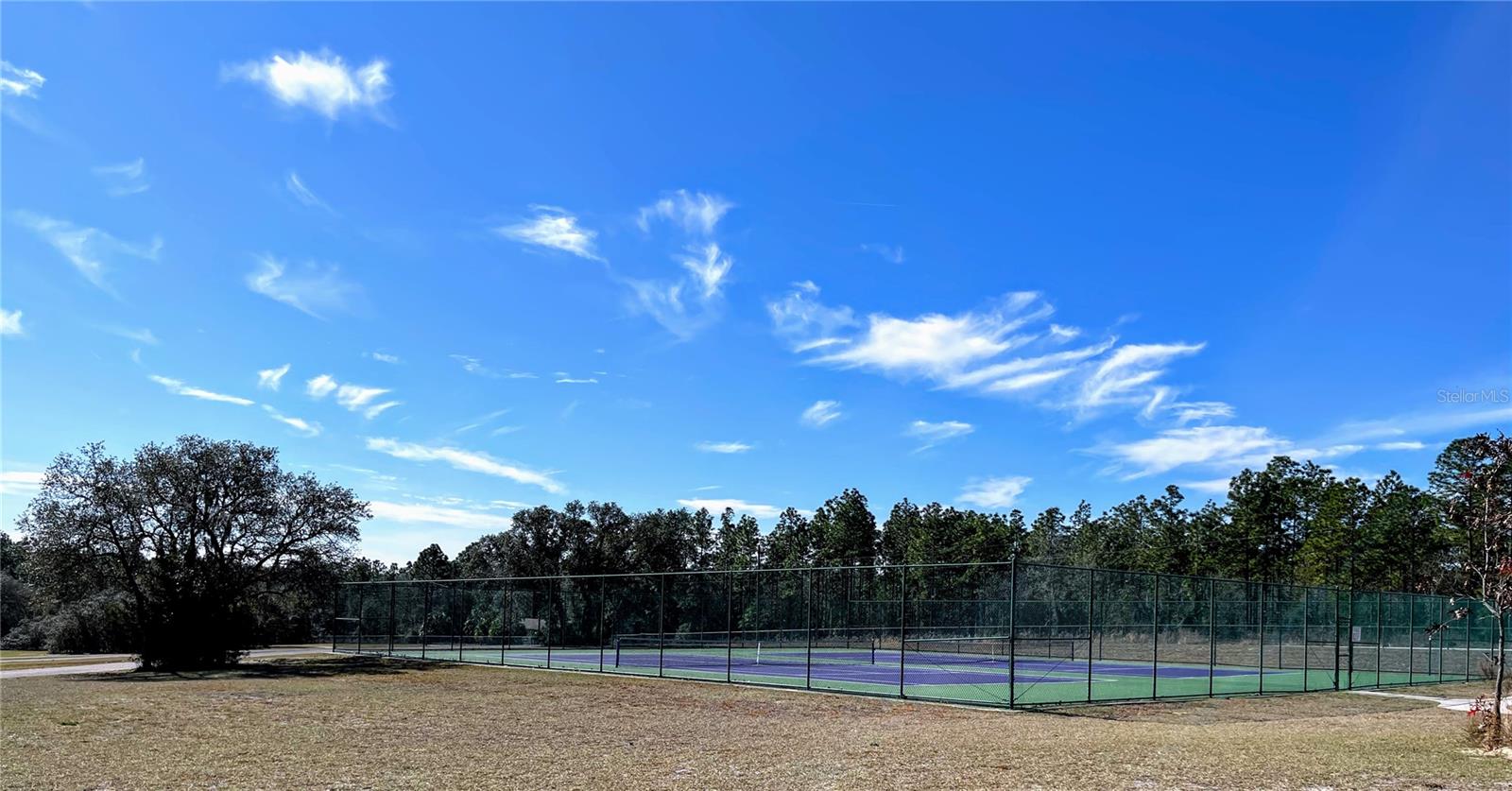 RAINBOW LAKES ESTATE - Land