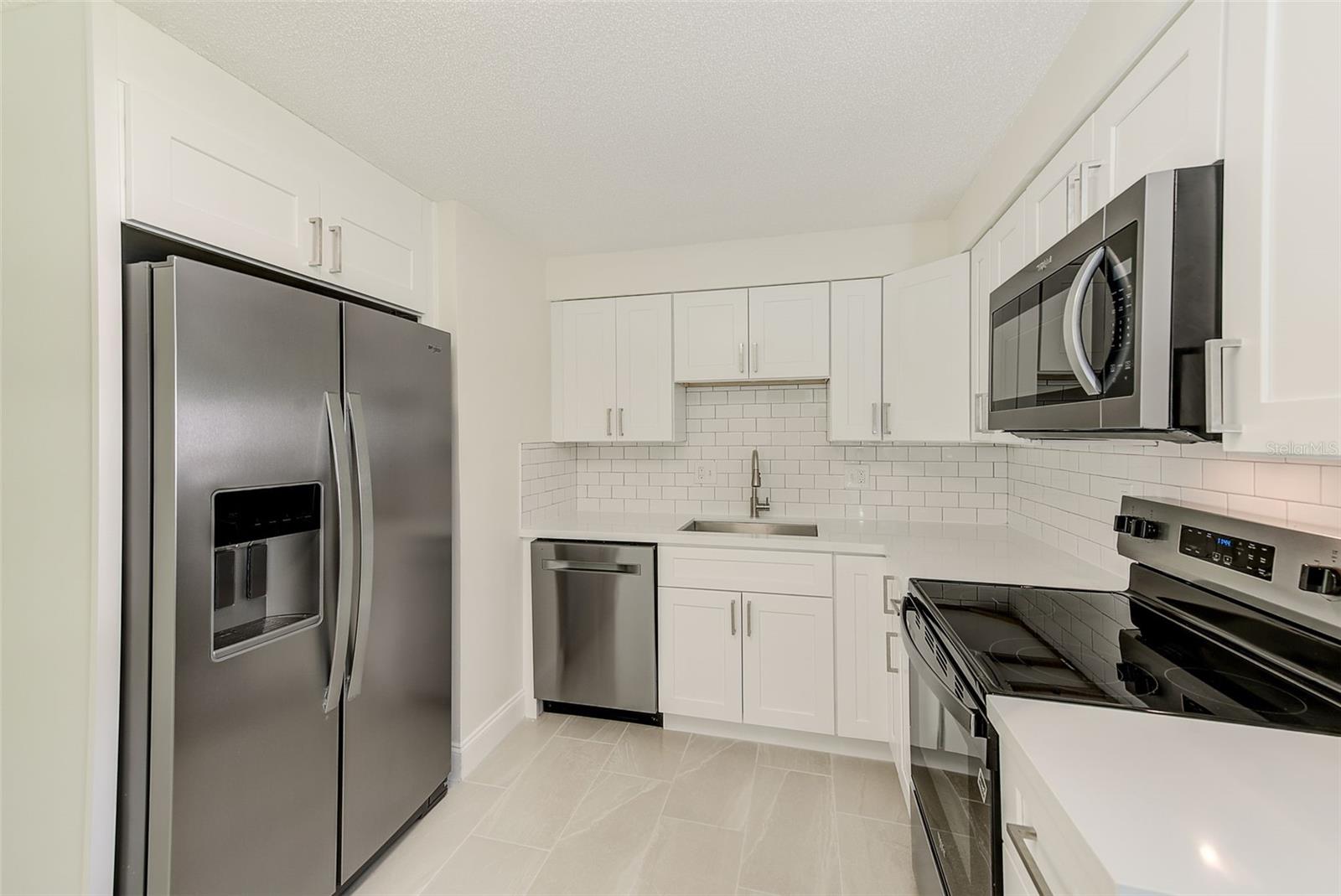 GAY SHORES 1ST ADD - Residential Lease