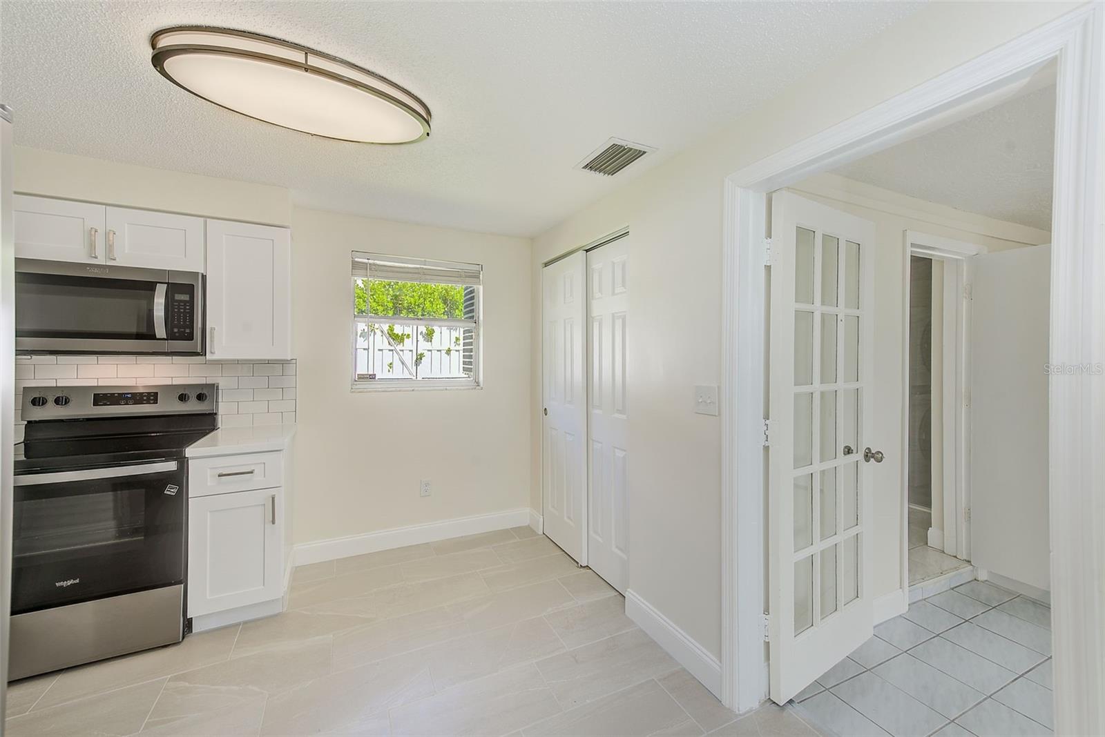 GAY SHORES 1ST ADD - Residential Lease
