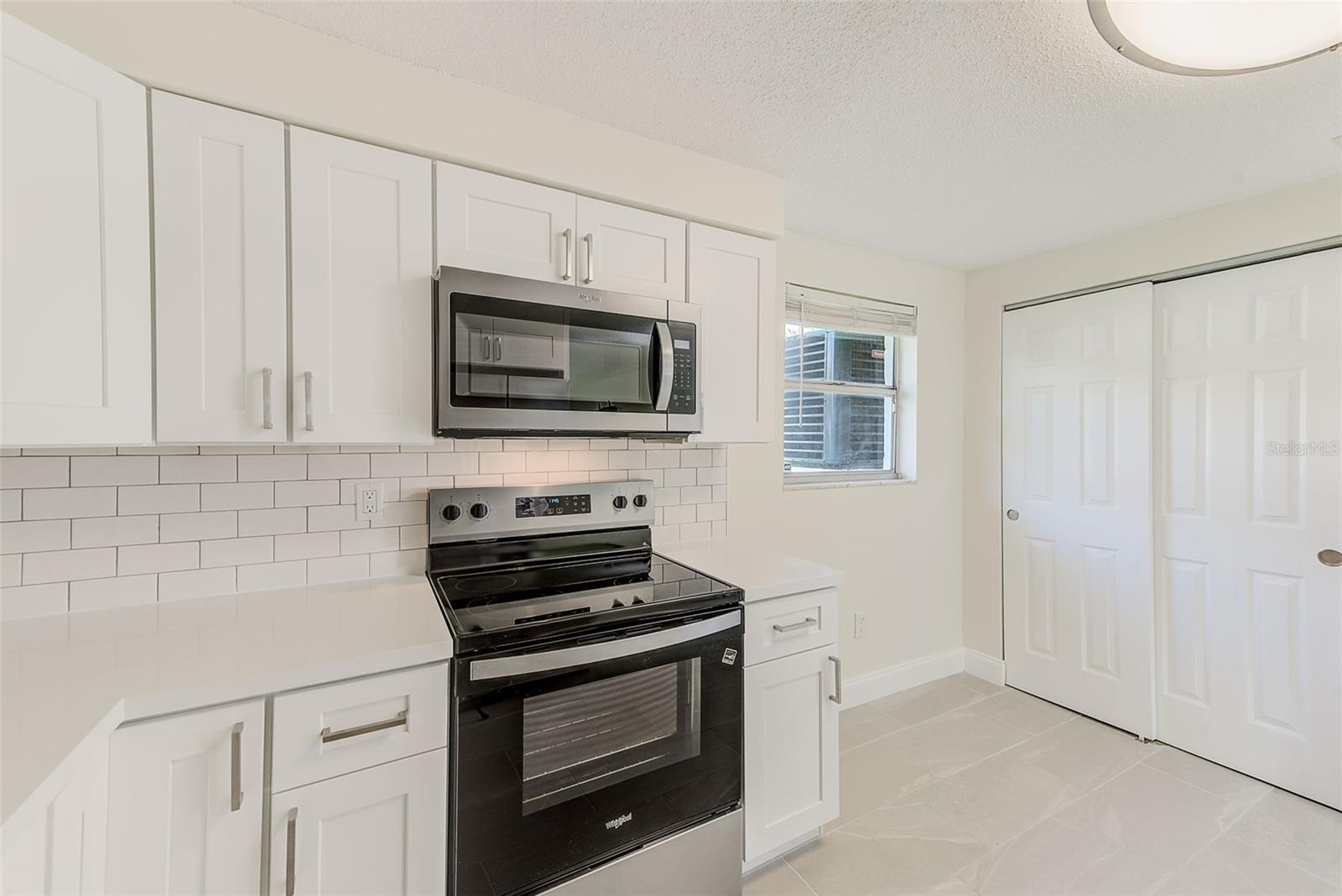 GAY SHORES 1ST ADD - Residential Lease