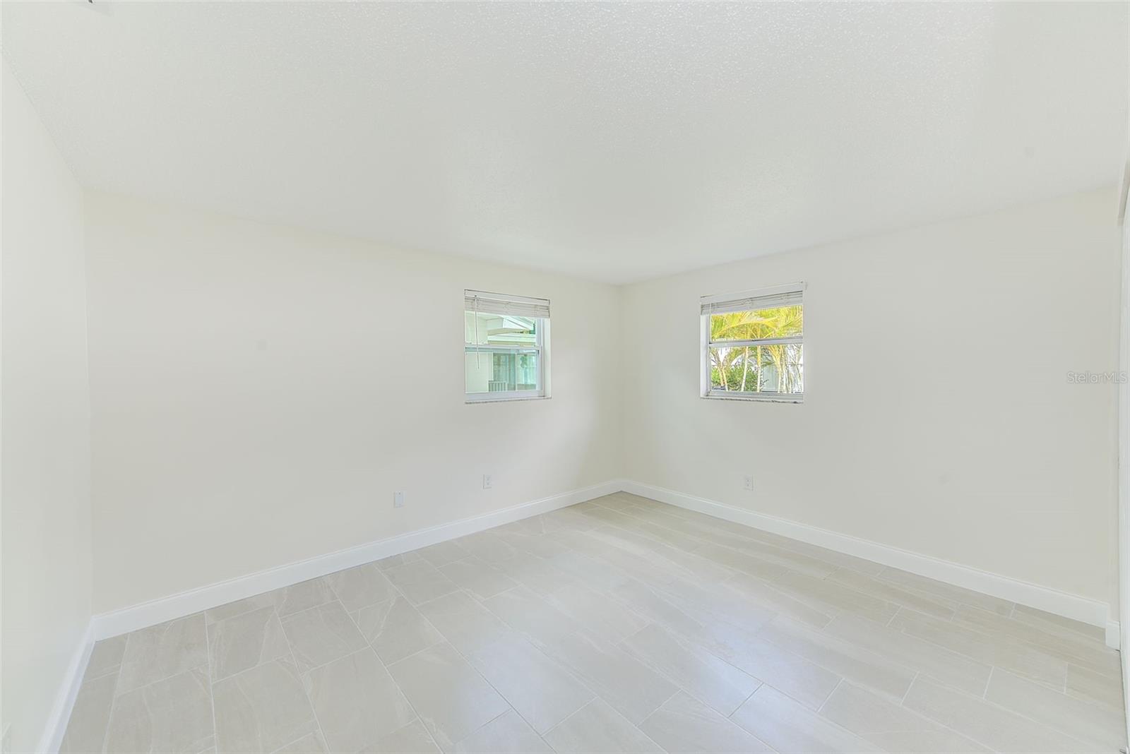 GAY SHORES 1ST ADD - Residential Lease