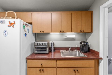 Tiny photo for 107 NE 4th Street, Crystal River, FL 34429 (MLS # G5100780)