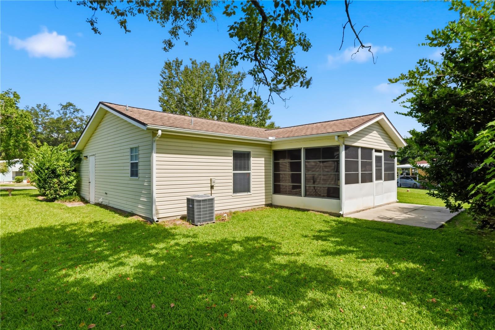25110 BELLEVUE