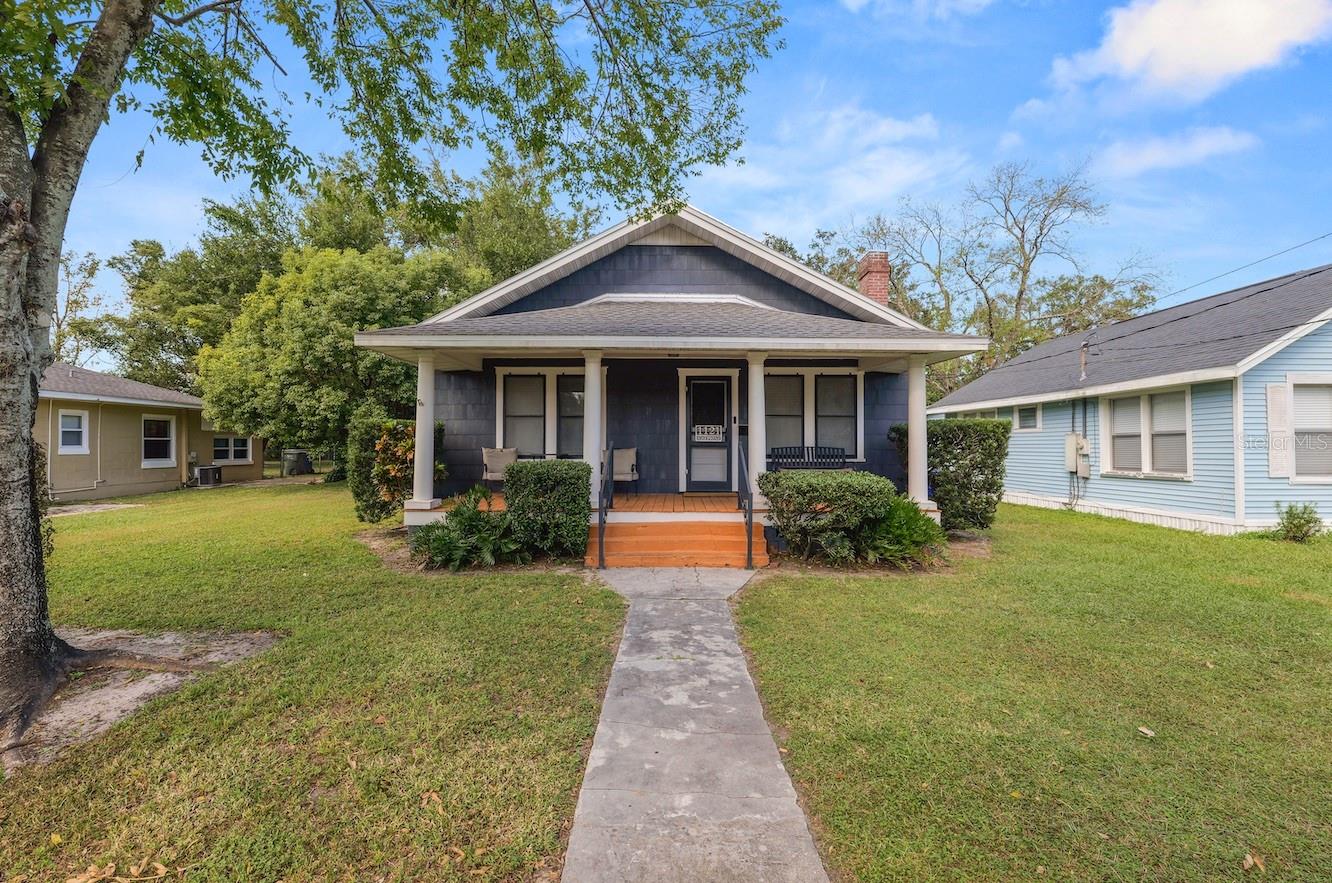 LAKE HUNTER TERRACE - Residential