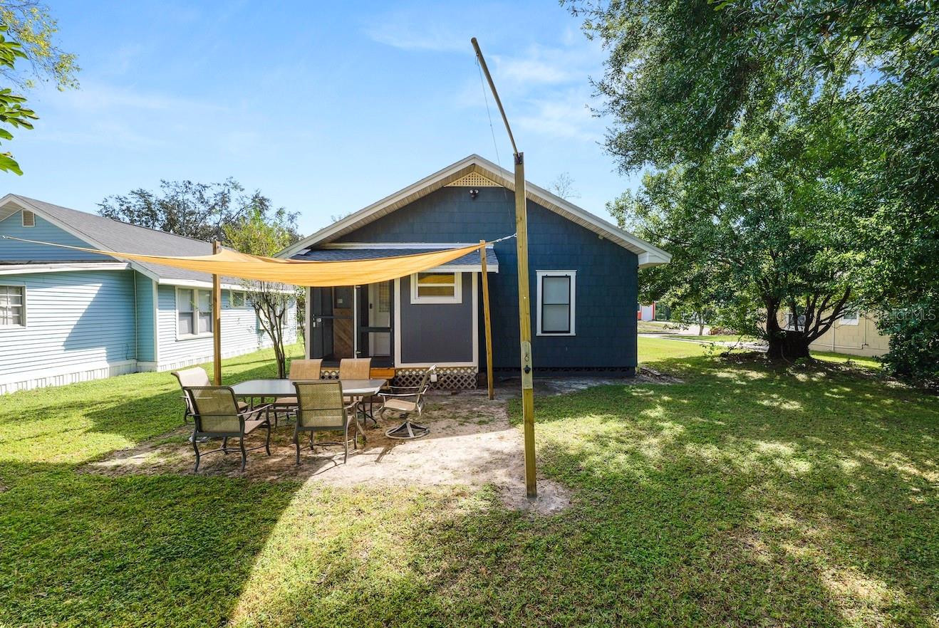 LAKE HUNTER TERRACE - Residential