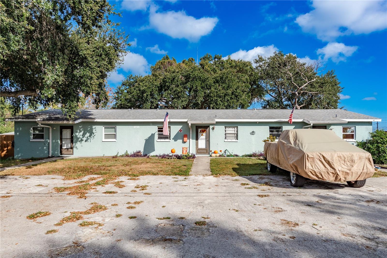 2725 BELLE HAVEN DRIVE