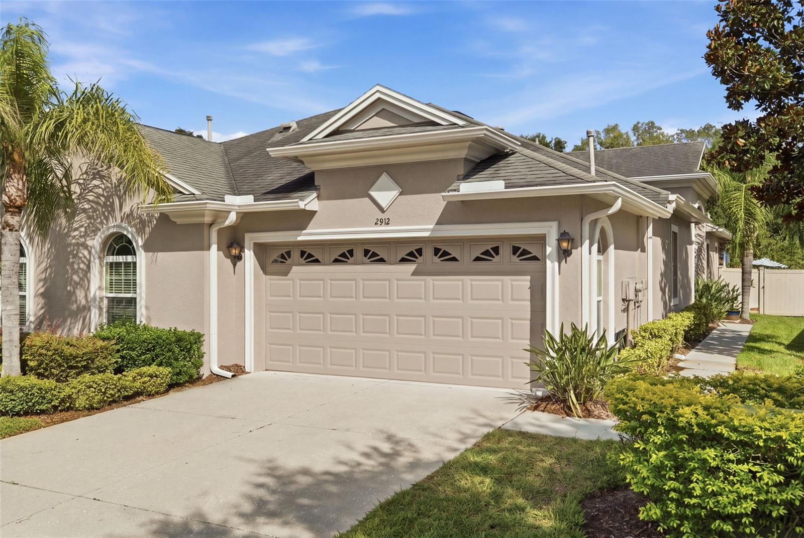 2912 DEVONOAK BOULEVARD