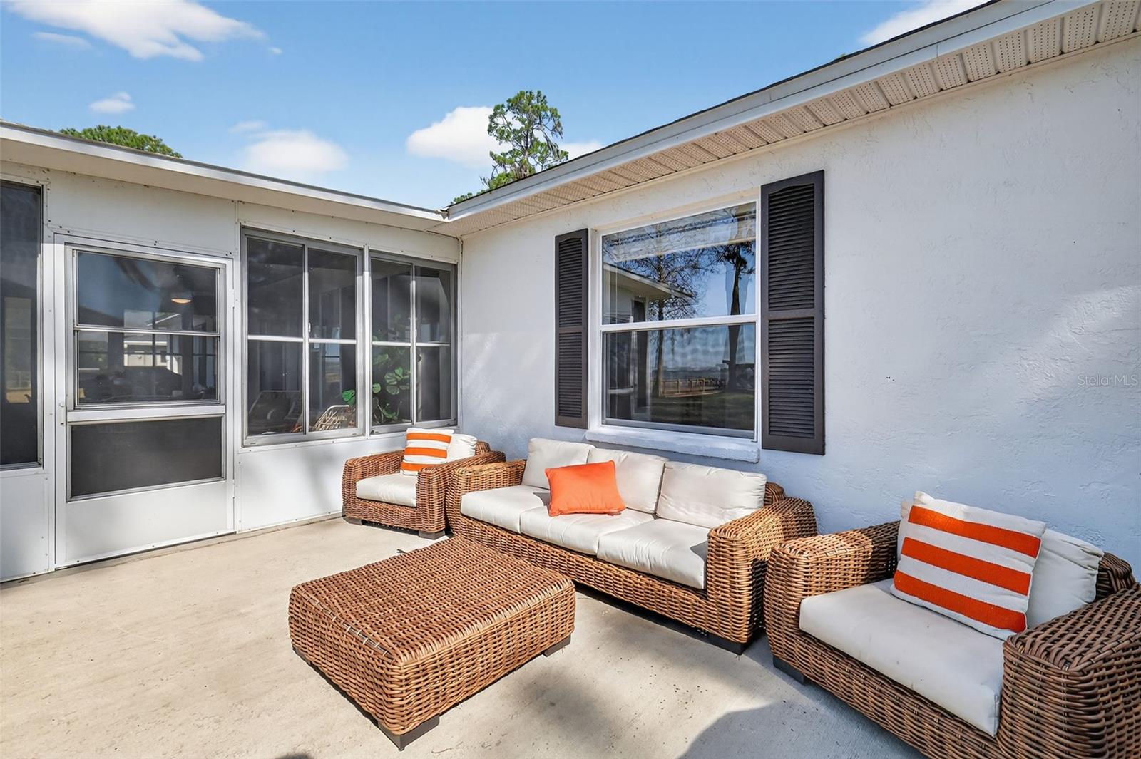 TAVADORA SHORES - Residential