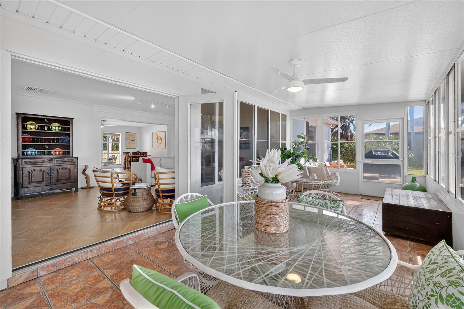 TAVADORA SHORES - Residential