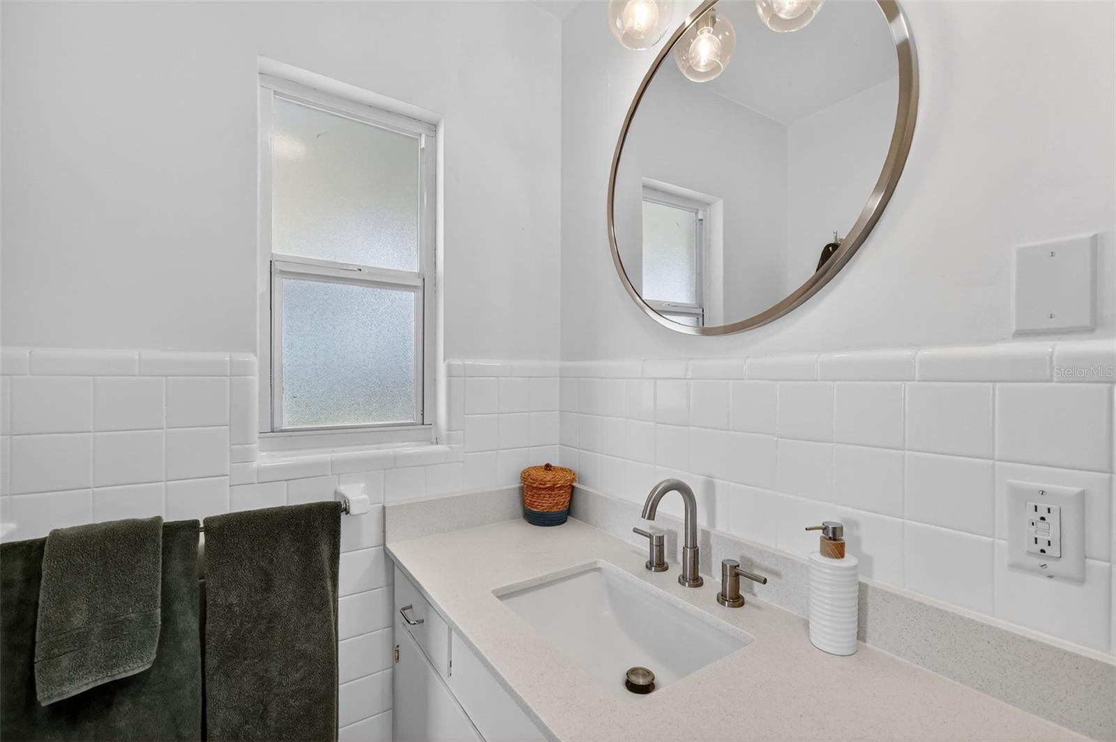 TAVADORA SHORES - Residential