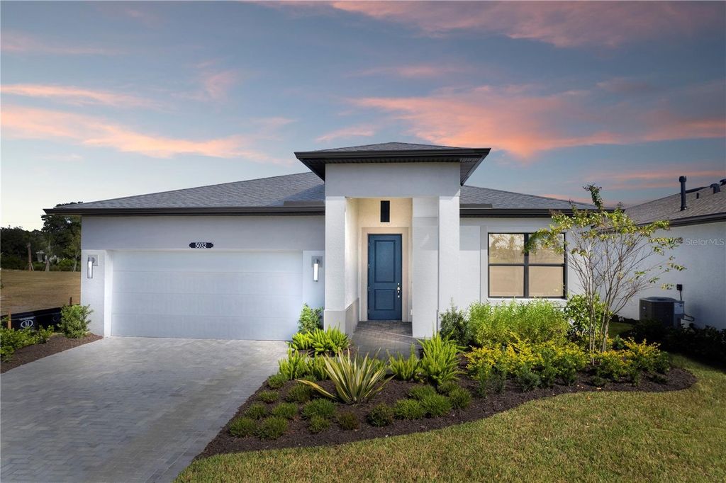 Photo of 5032 Lowland Terrace, Parrish, FL 34219 (MLS # W7886993)