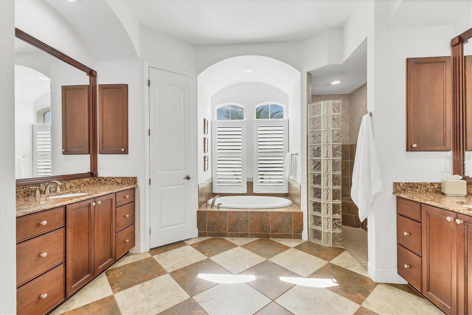 GREENBROOK VILLAGE SUBPHASE LL - Residential