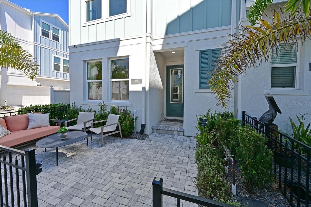 Photo of 2451 Mangum Court, Sarasota, FL 34237 (MLS # A4689375)