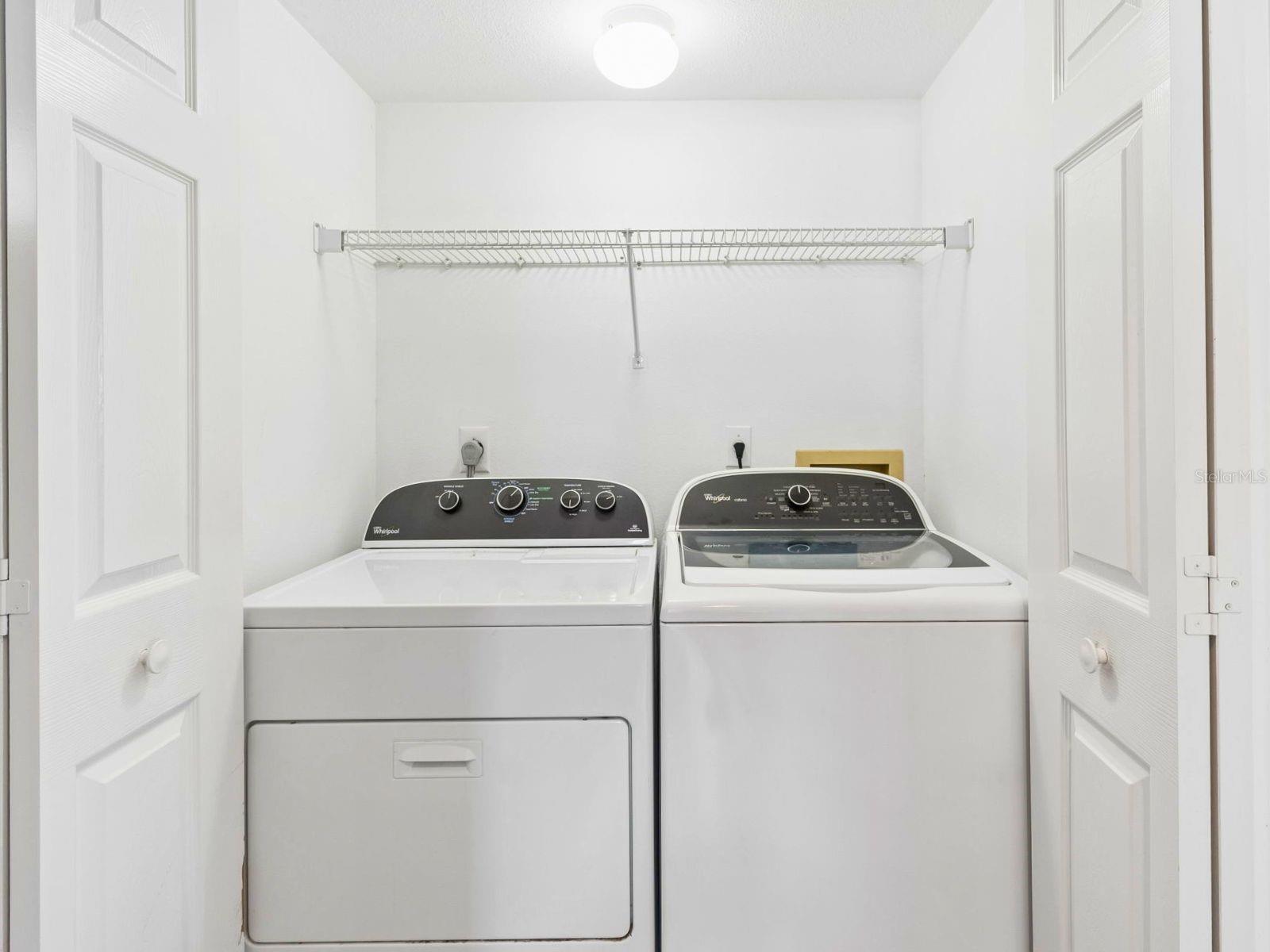 FAIRWAY PALMS - Residential