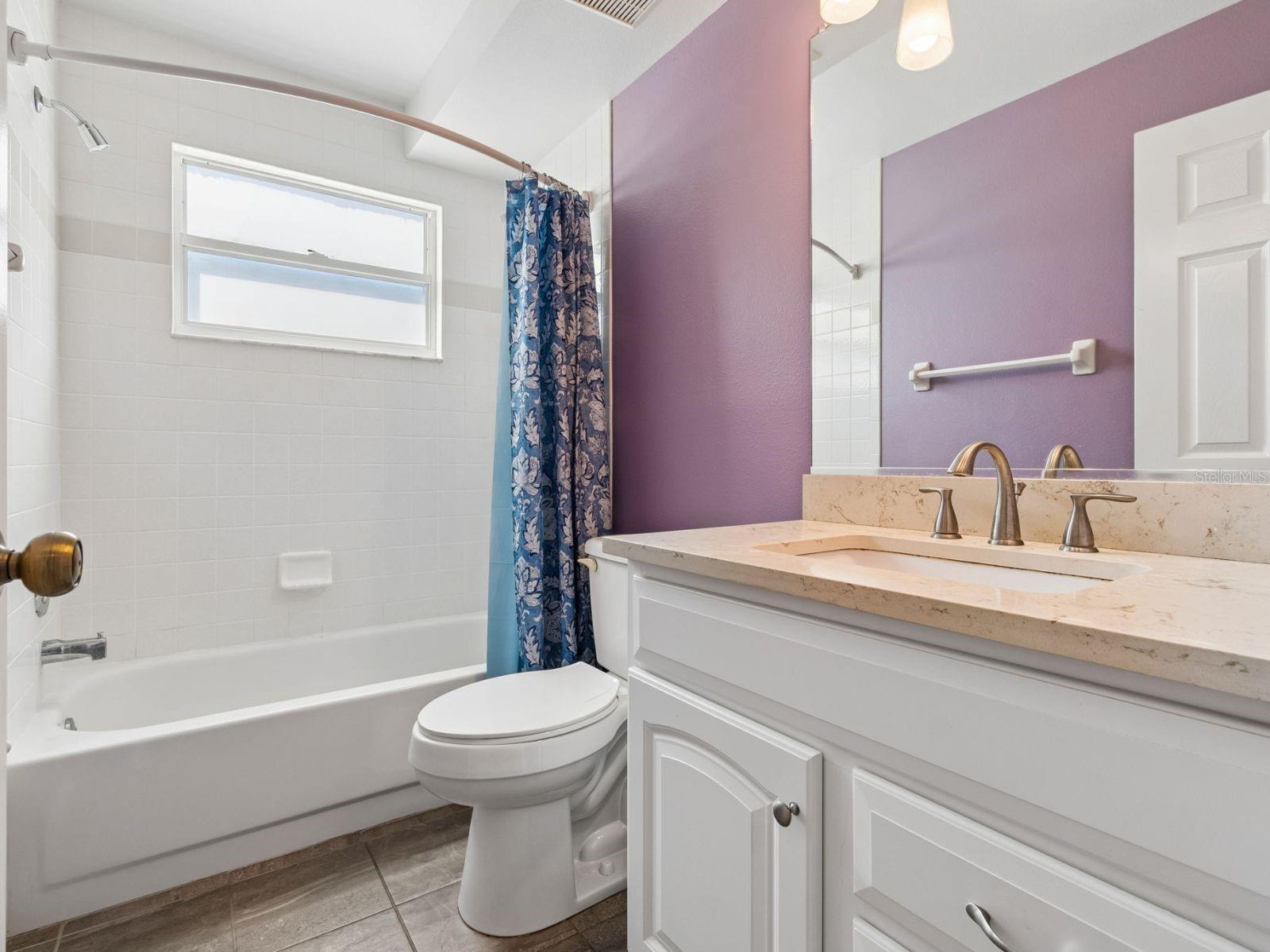 FAIRWAY PALMS - Residential