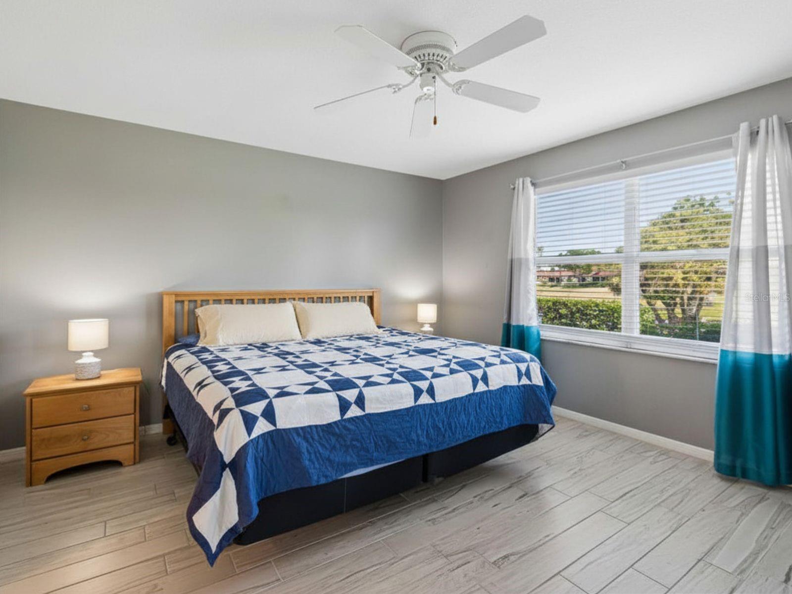 FAIRWAY PALMS - Residential