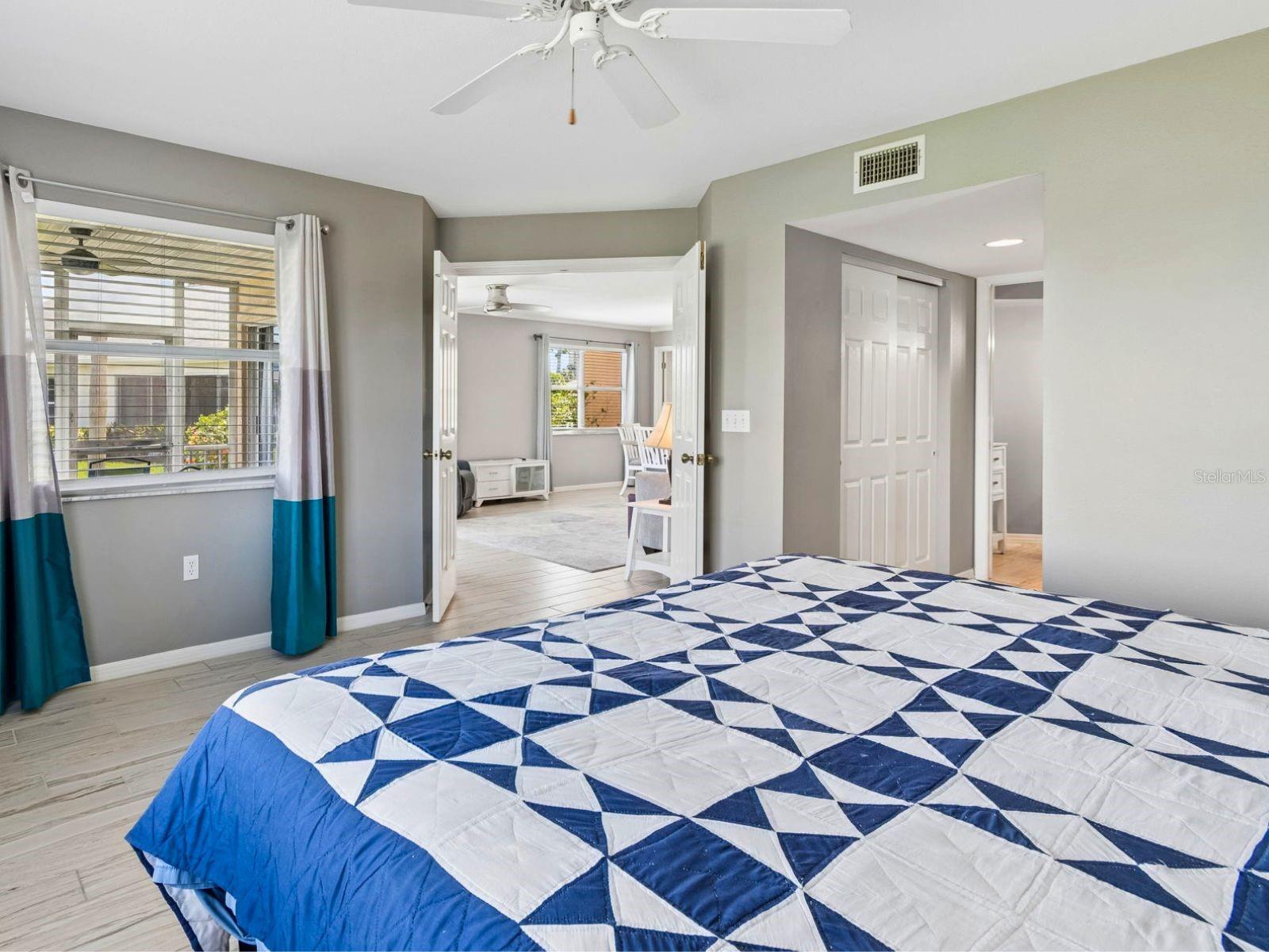 FAIRWAY PALMS - Residential