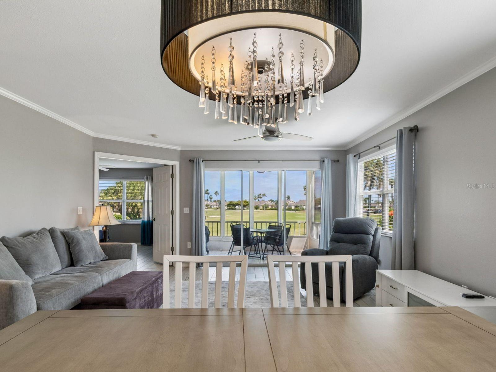 FAIRWAY PALMS - Residential