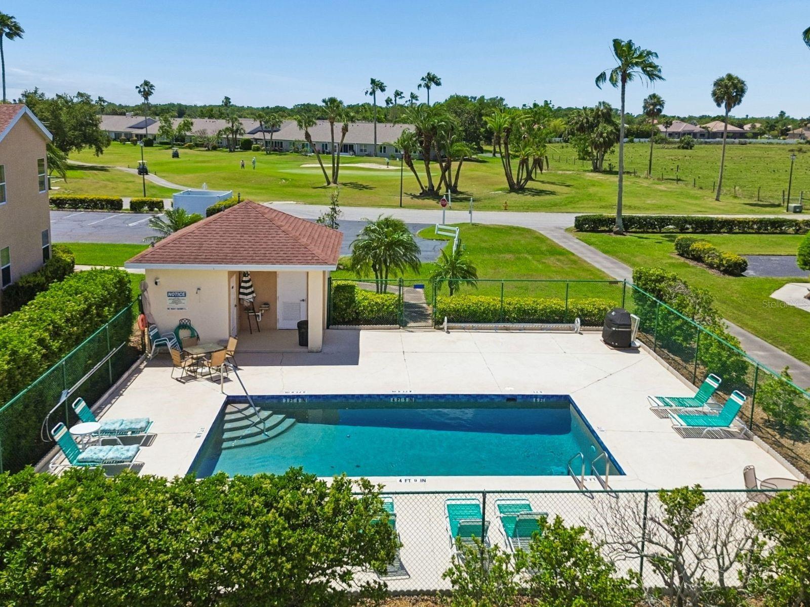 FAIRWAY PALMS - Residential