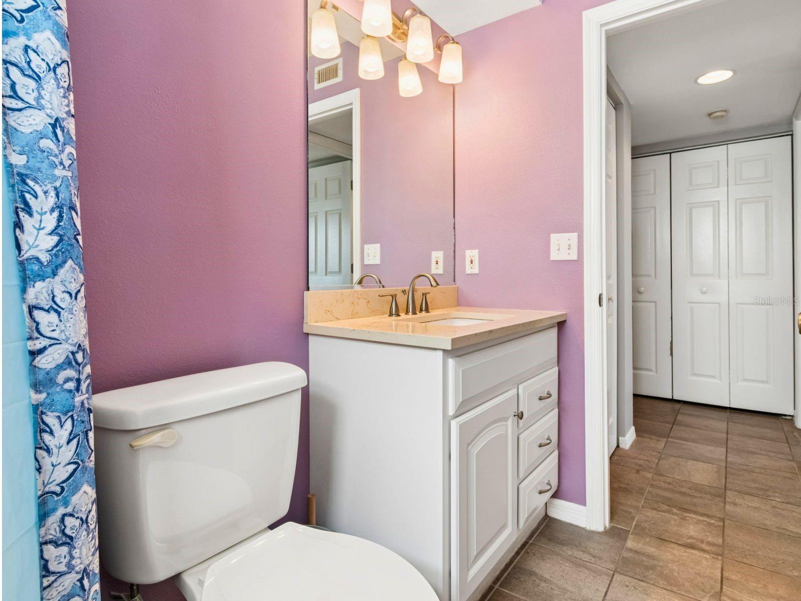 FAIRWAY PALMS - Residential