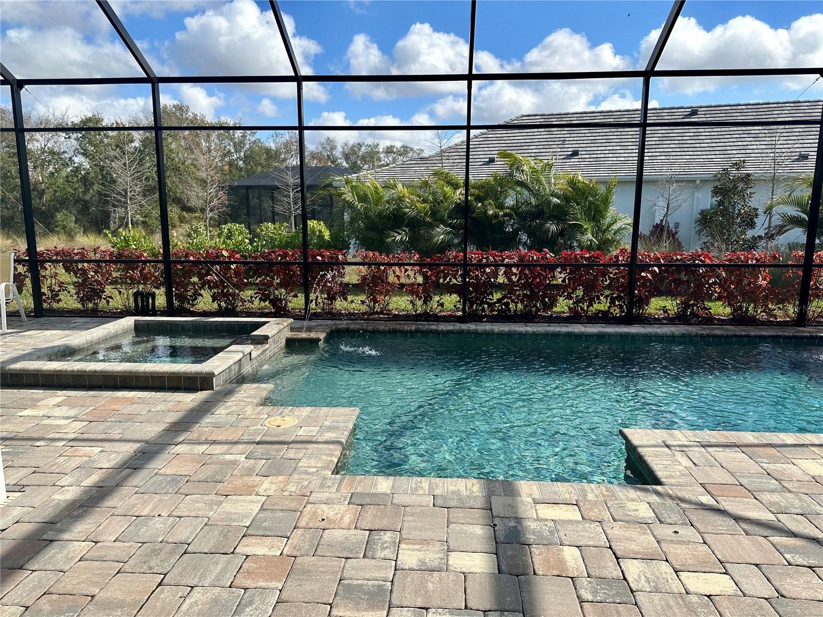 LAKEHOUSE COVE/WATERSIDE PH 5 - Residential