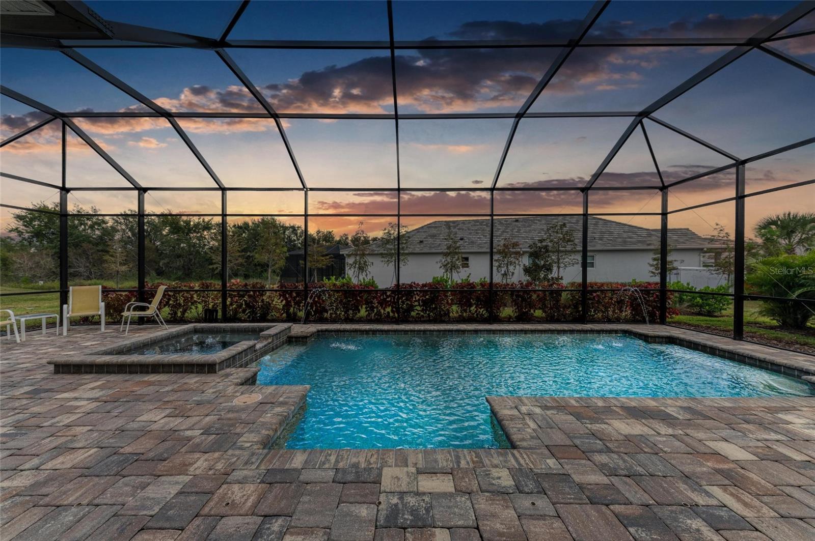 990 SEASCAPE PLACE
