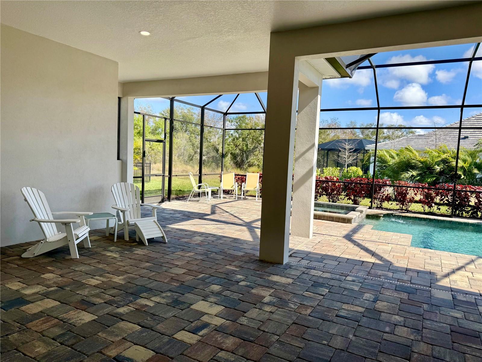 LAKEHOUSE COVE/WATERSIDE PH 5 - Residential