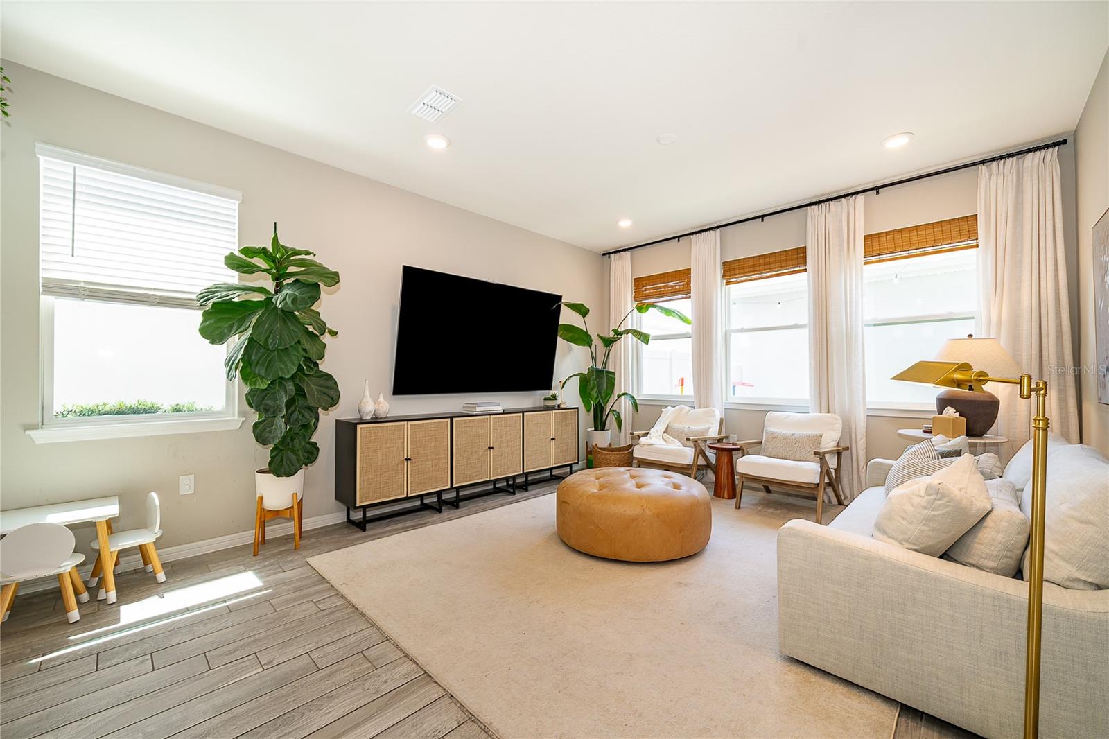 ISLES/LK NONA PH 3A - Residential