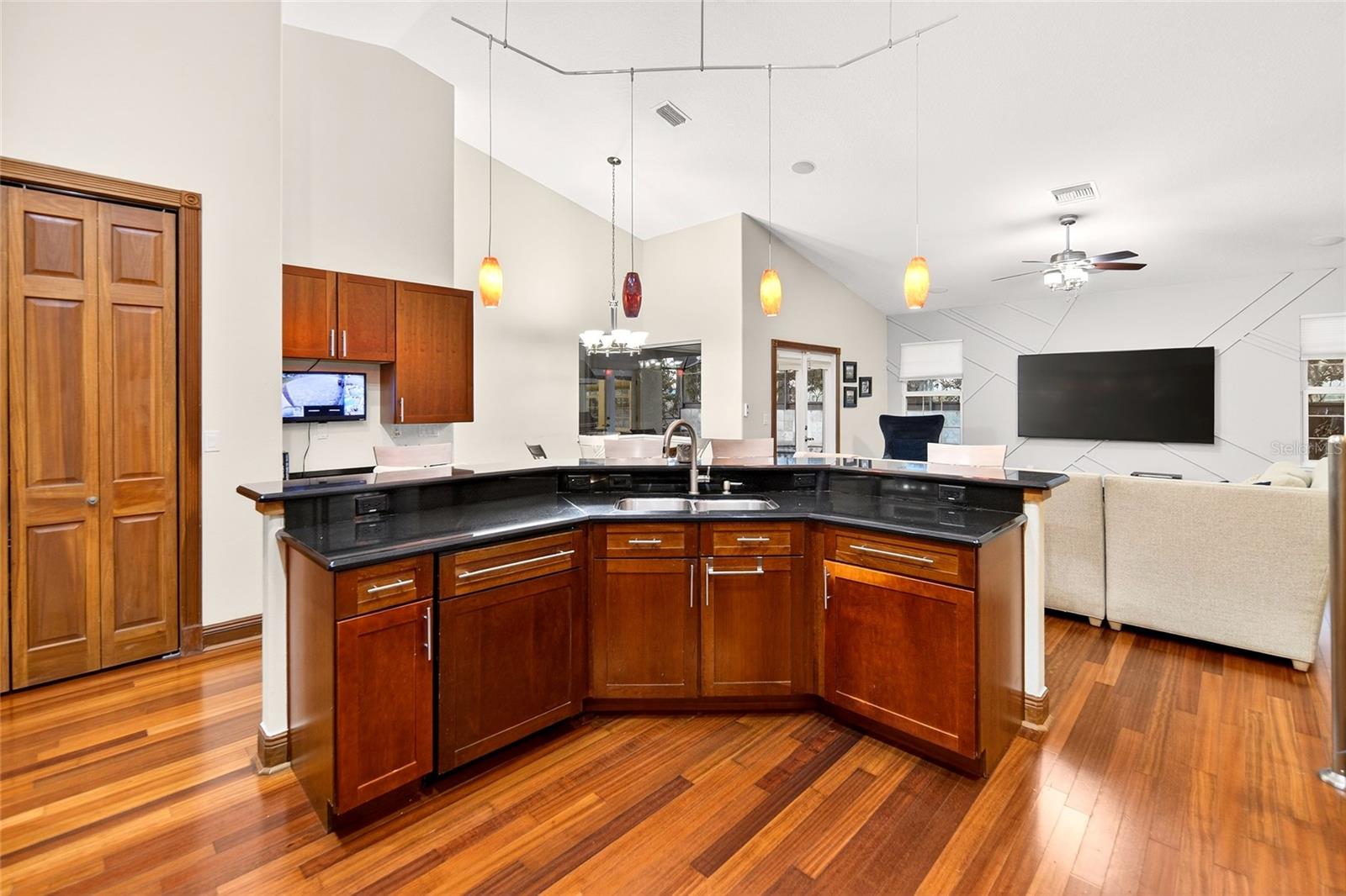 GARDEN CITY PH 1A - Residential