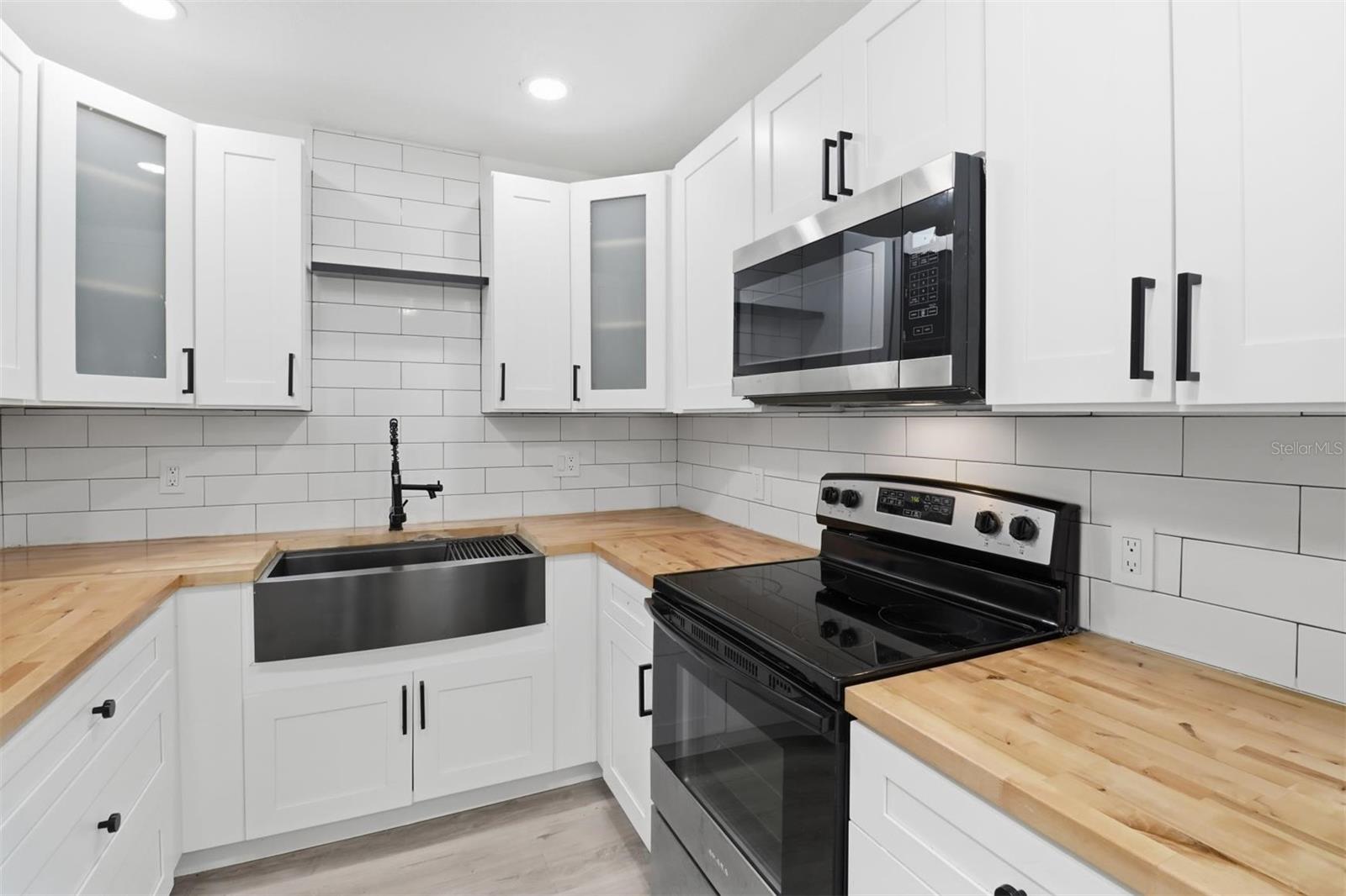 MONTEREY SUB - Residential