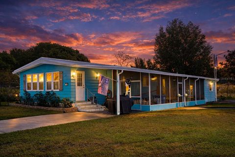 Photo of 7504 Country Club Drive, Brooksville, FL 34613 (MLS # W7874629)