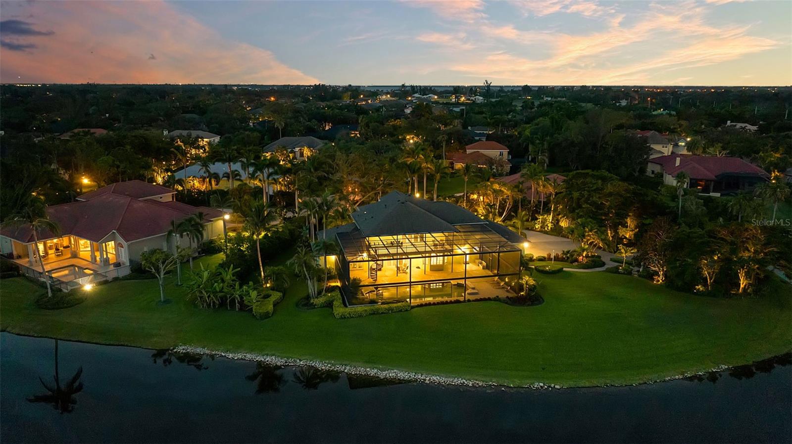 LOOP OF NORTHWEST BRADENTON - Residential