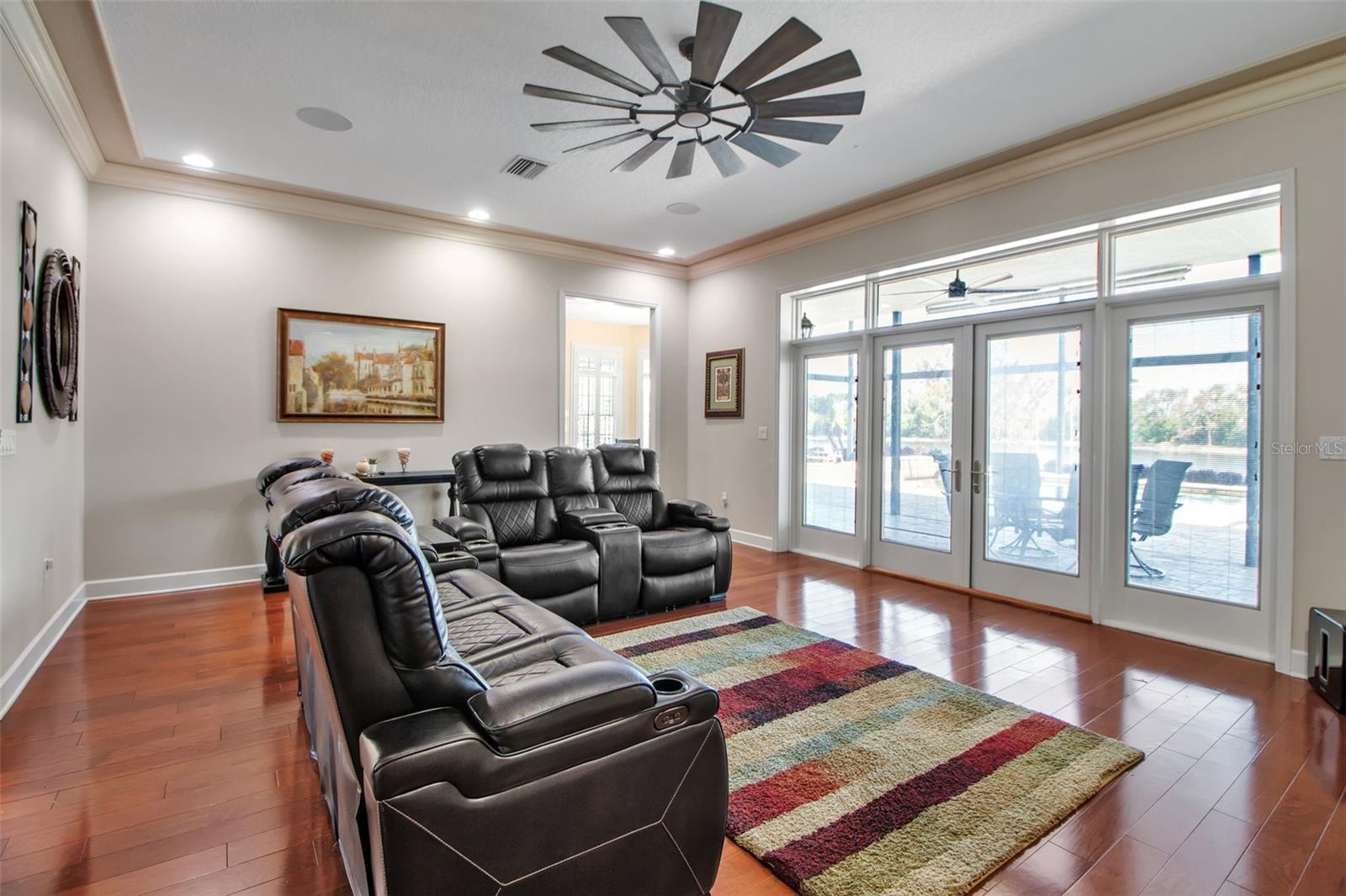 LOOP OF NORTHWEST BRADENTON - Residential