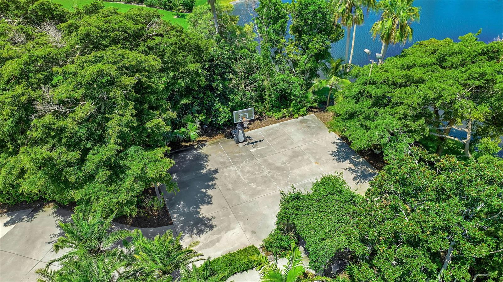 LOOP OF NORTHWEST BRADENTON - Residential