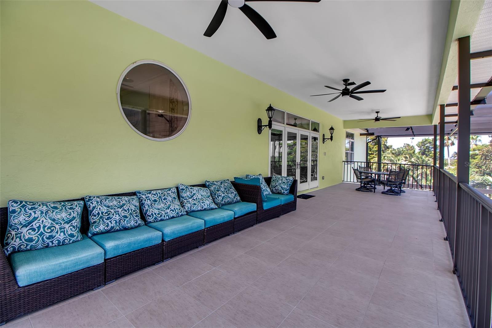 LOOP OF NORTHWEST BRADENTON - Residential