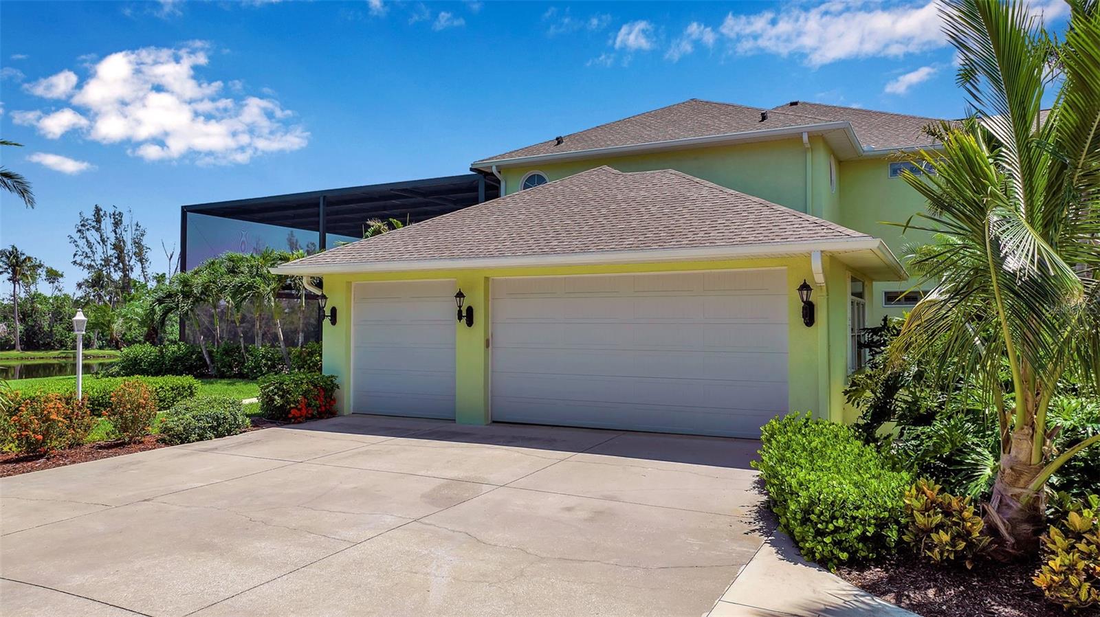 LOOP OF NORTHWEST BRADENTON - Residential