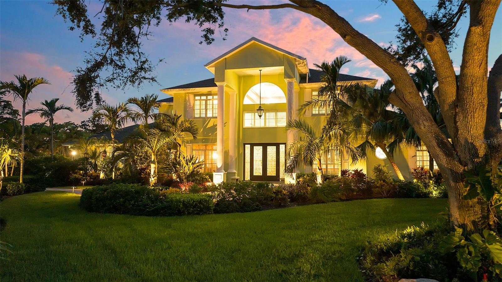LOOP OF NORTHWEST BRADENTON - Residential