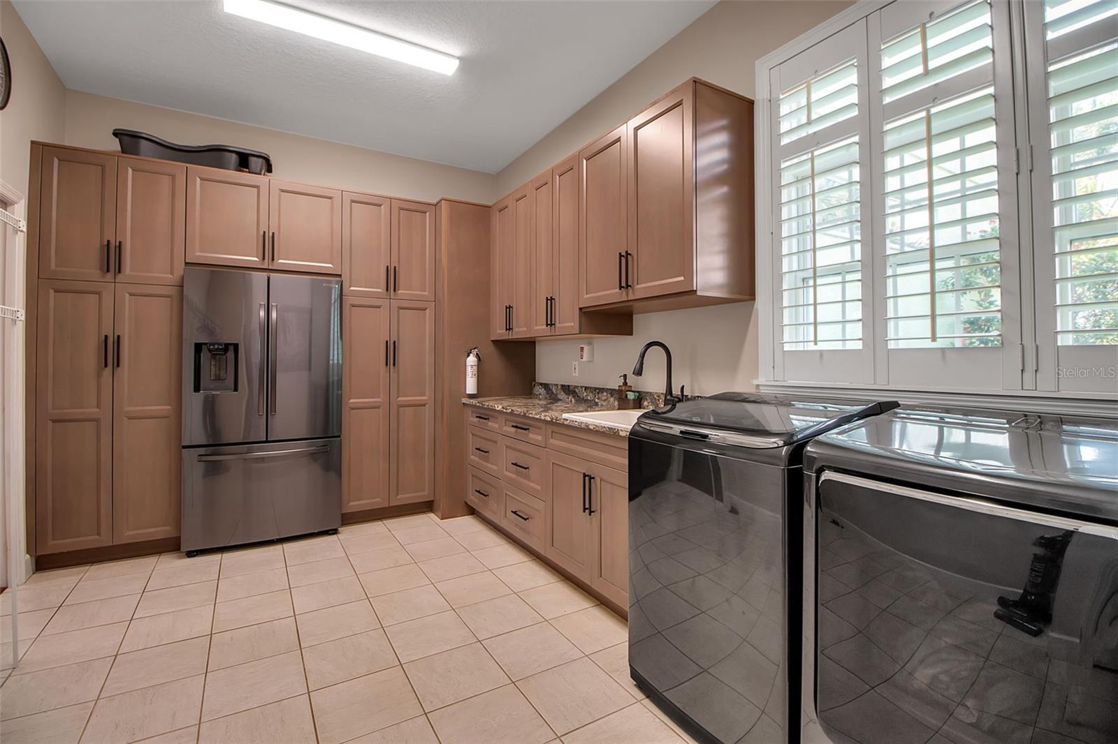 LOOP OF NORTHWEST BRADENTON - Residential