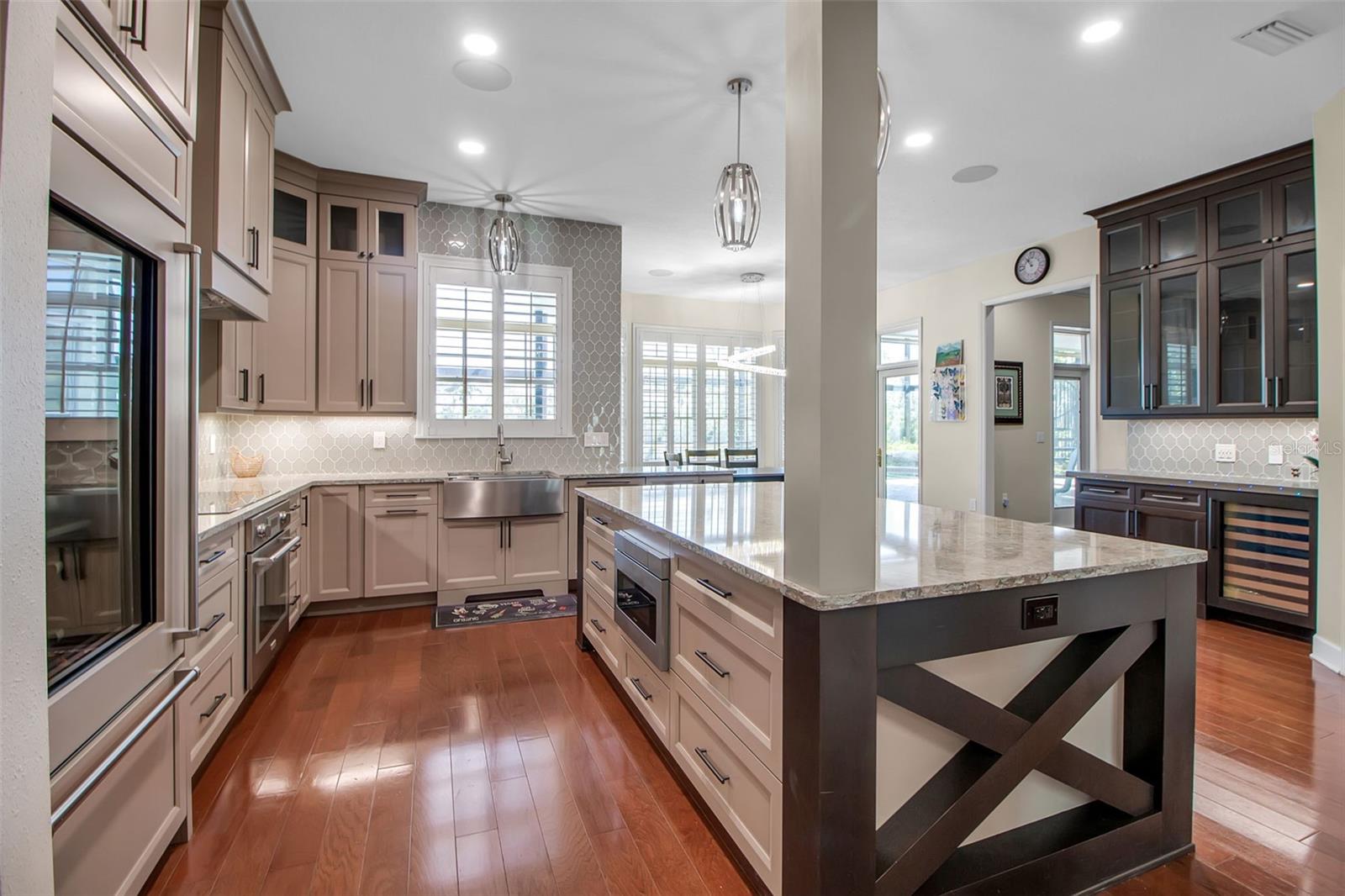 LOOP OF NORTHWEST BRADENTON - Residential