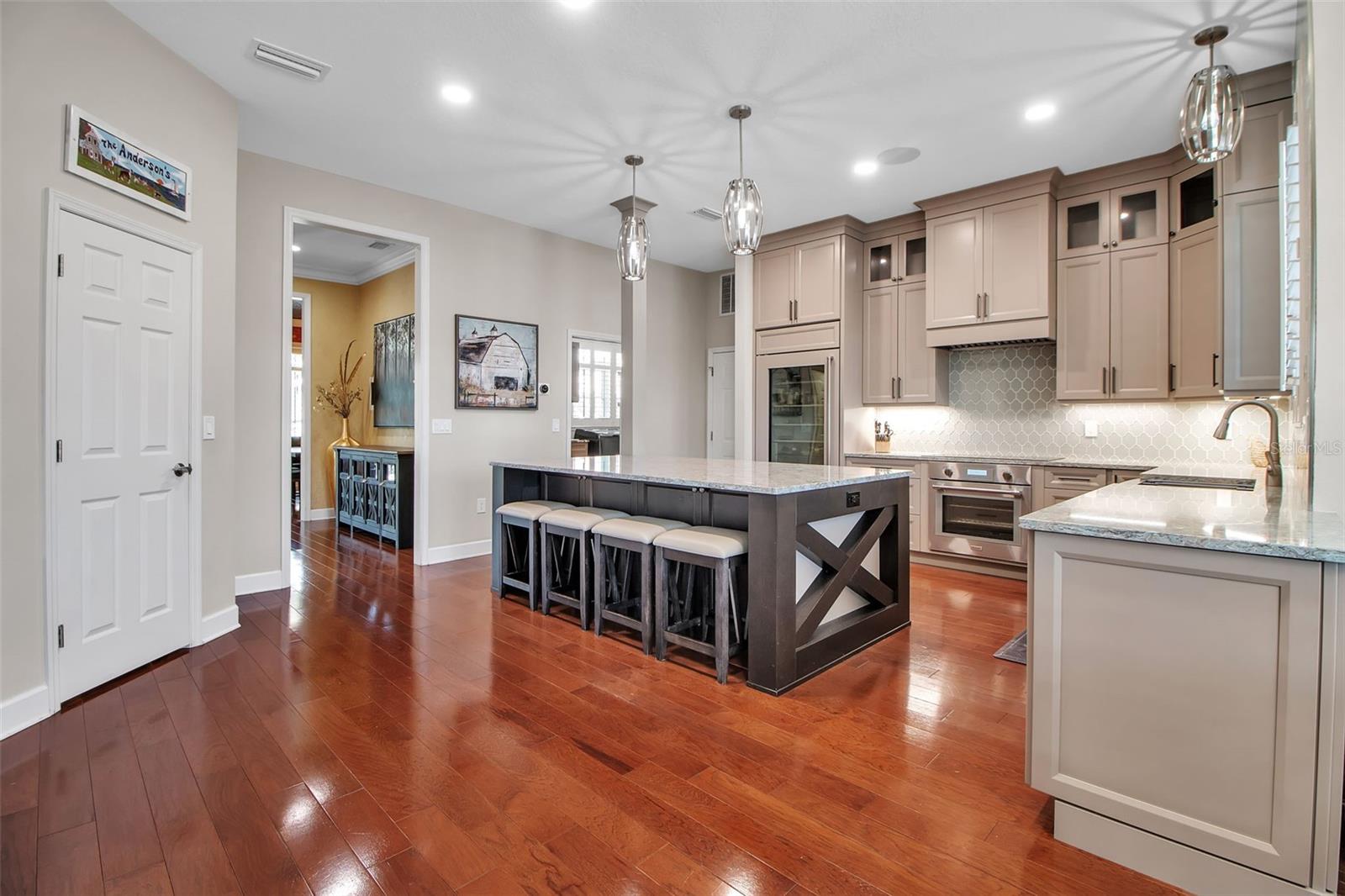 LOOP OF NORTHWEST BRADENTON - Residential