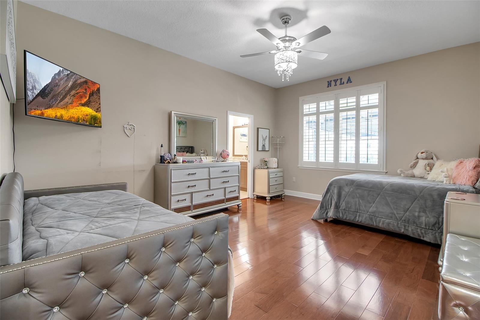 LOOP OF NORTHWEST BRADENTON - Residential
