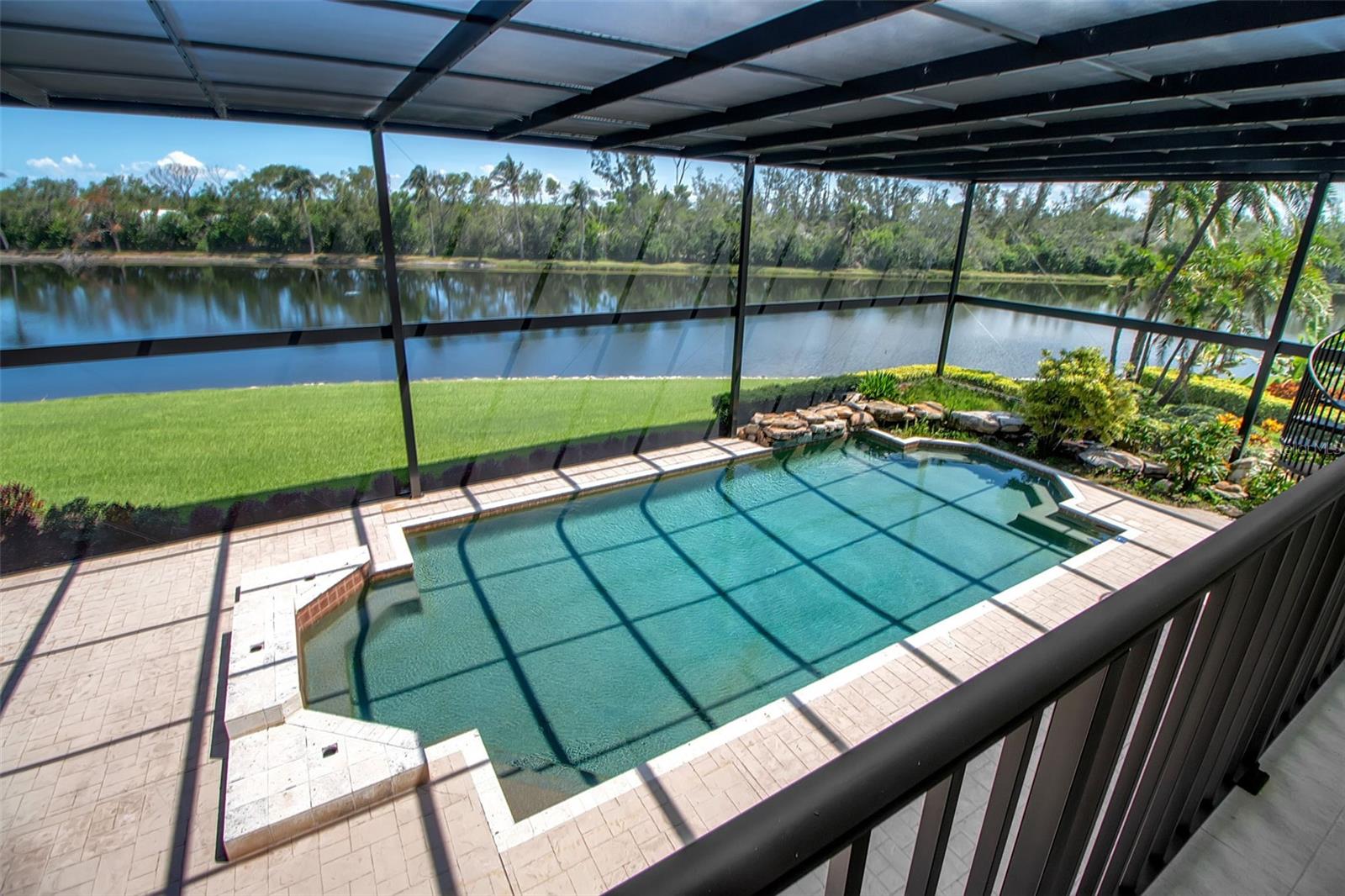 LOOP OF NORTHWEST BRADENTON - Residential
