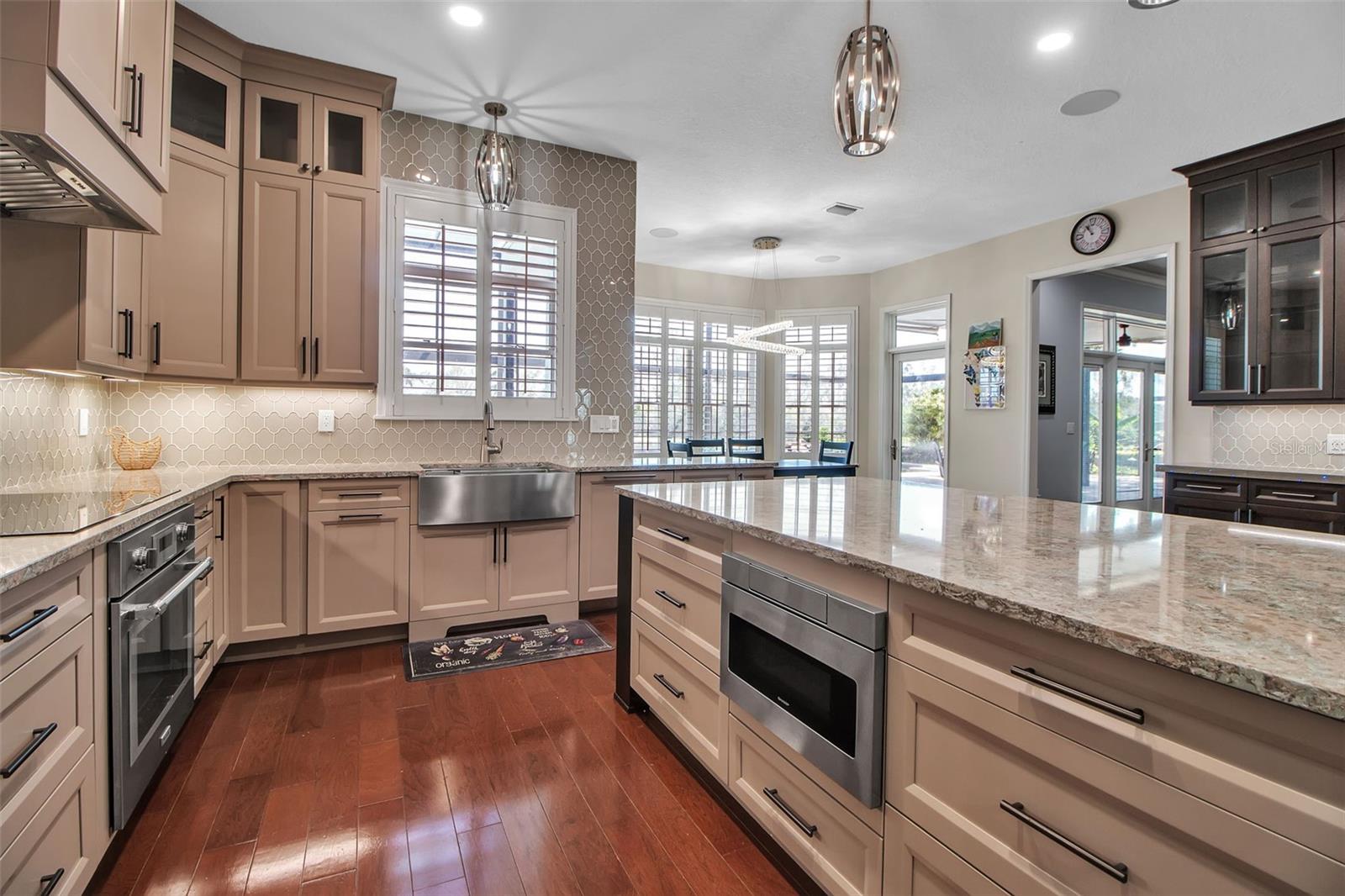LOOP OF NORTHWEST BRADENTON - Residential