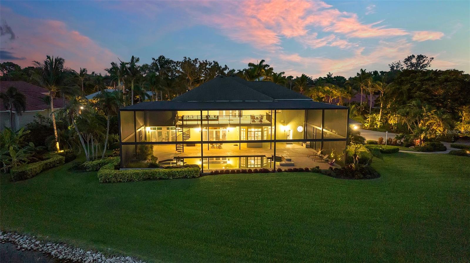 LOOP OF NORTHWEST BRADENTON - Residential